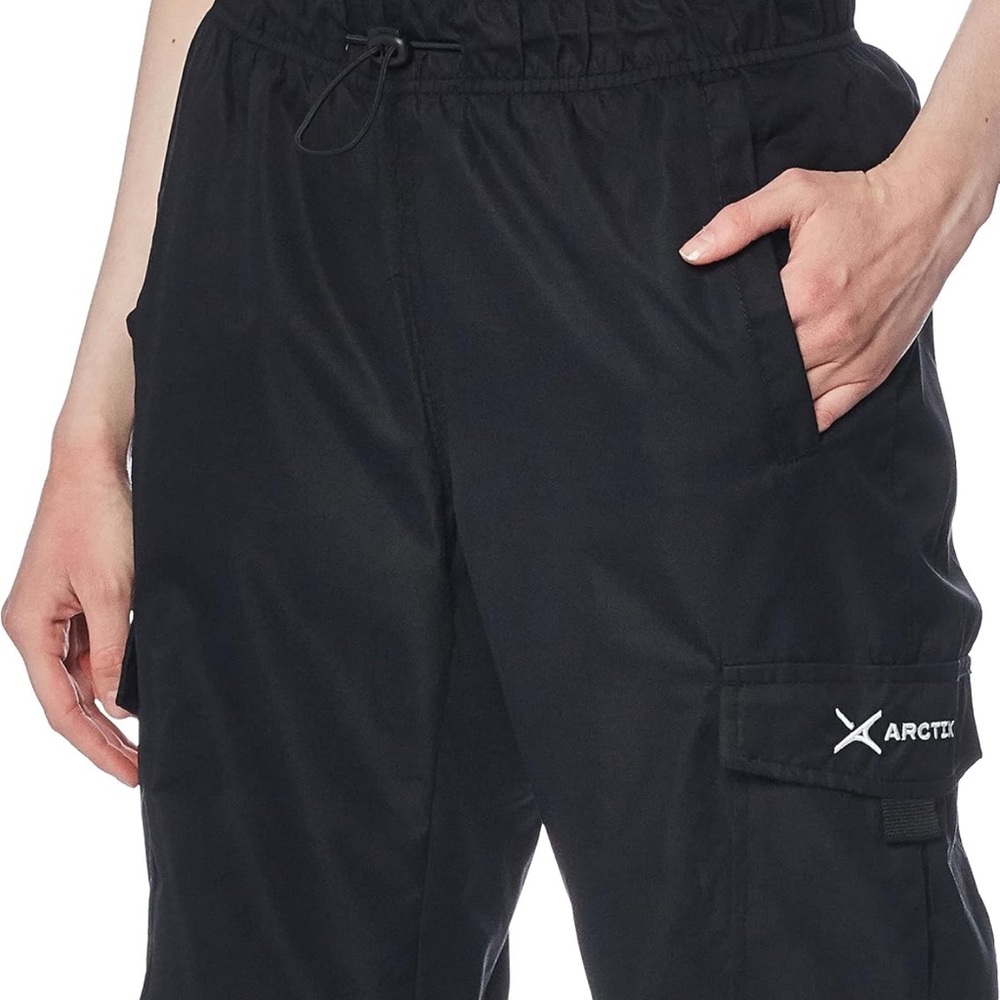 Women’s “Cargo” style Ski and Snowboard pants